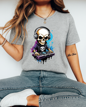 🎶 Ženska Majica DJ Skull – 100% Organski Pamuk, Streetwear Stil - tsrm2-14