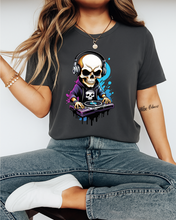 🎶 Ženska Majica DJ Skull – 100% Organski Pamuk, Streetwear Stil - tsrm2-14