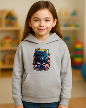 Dječija Dukserica – Mačkica sa Knjigom i Cvjetnim Detaljima 📚🐱 - tsrm7-cute202